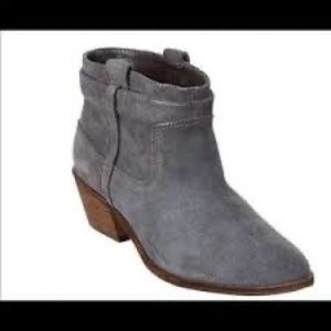 Joie Ajax Nordstrom European brand grey suede bootie size 39